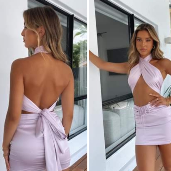 White Fox Boutique Special Moment Scarf Wrap MATCHA GREEN OR BLACK - Picture 3 of 5